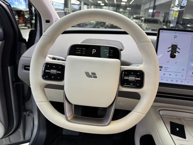 Li i8 2025 изображение автомобиля #10