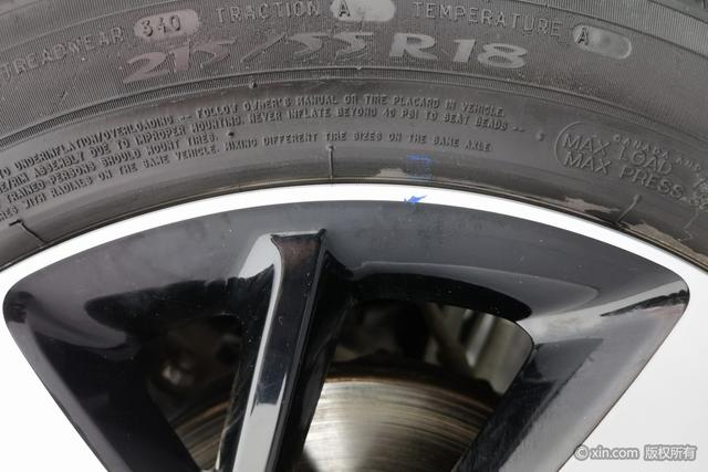 GAC ix4 2018 immagine di auto #10