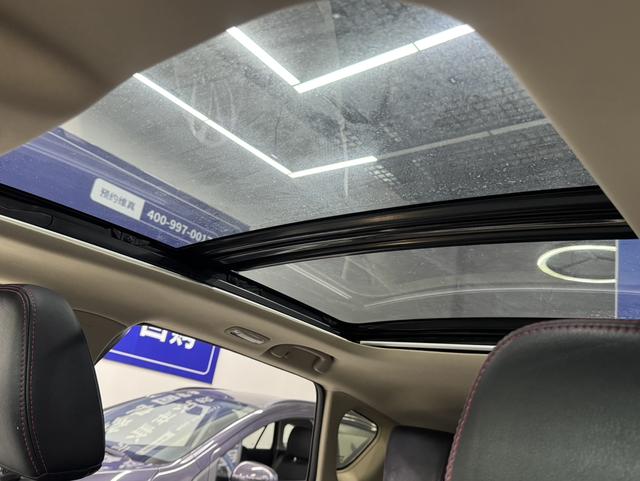 Suzuki S-Cross 2019 صورة سيارة #10