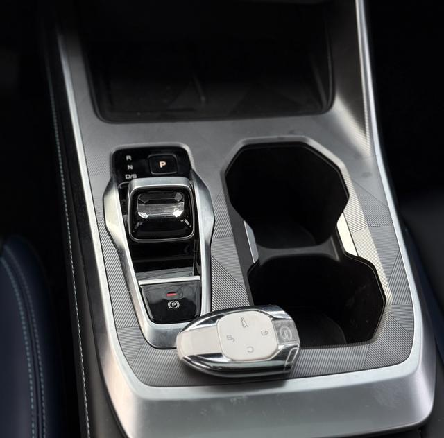 GAC Trumpchi GS3 2023 car image #10