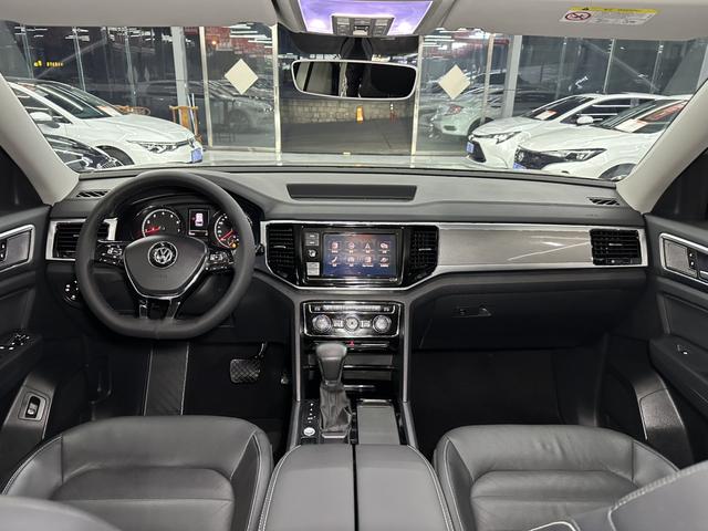 Volkswagen Teramont 2019 car image #10