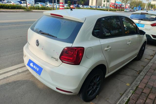 Volkswagen Polo 2018 car image #10