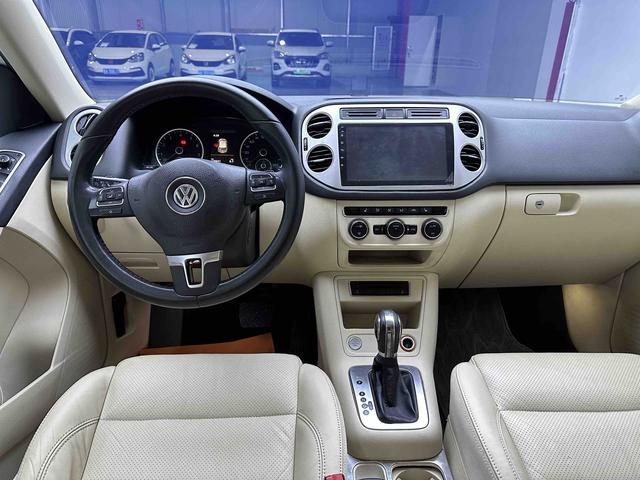 Volkswagen Tiguan 2015 #10 Volkswagen Tiguan 2015 car image #10