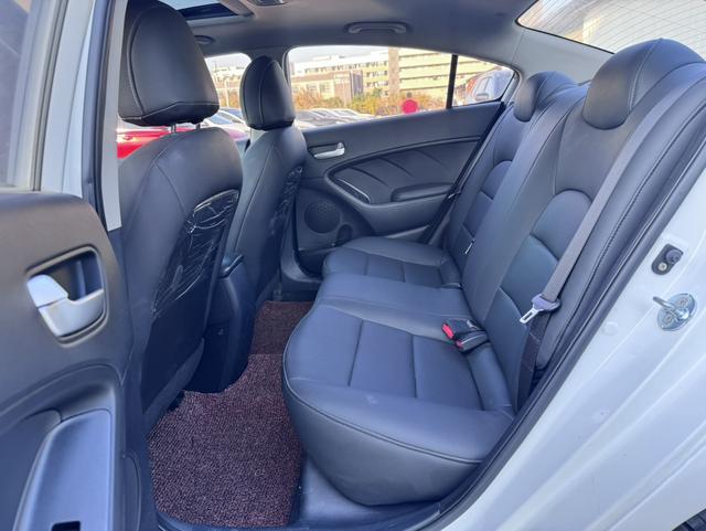 Kia K3 2017 immagine di auto #10