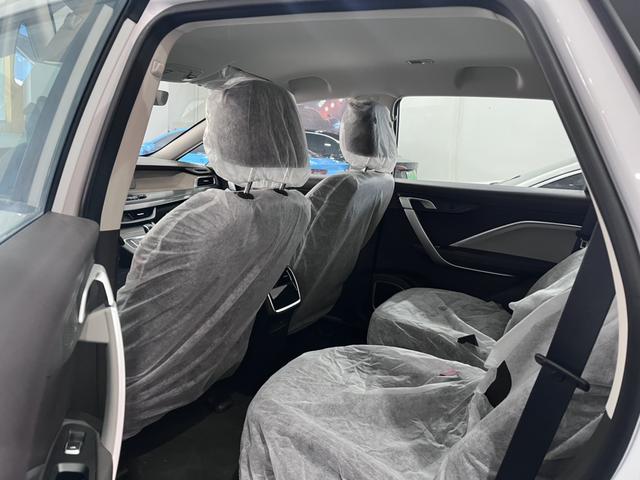 睿蓝汽车 睿蓝8 2025 汽车图片 #10