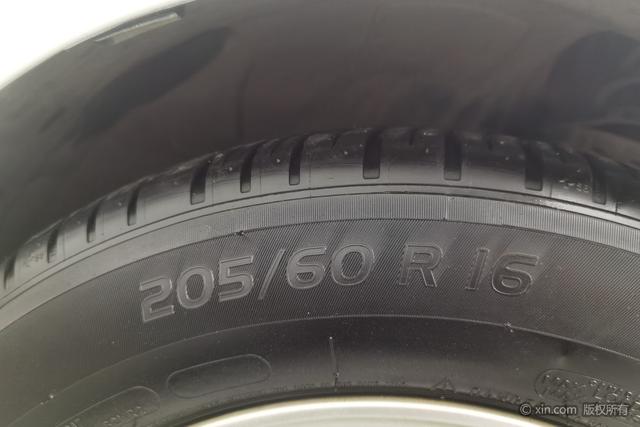 Ford Focus 2015 car image #10