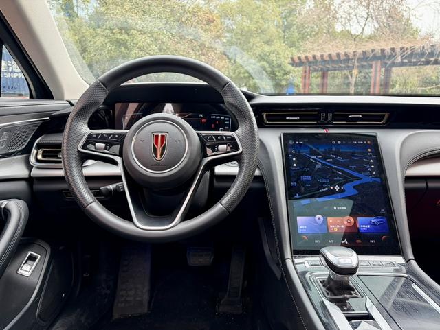 HongQi H5 2023 car image #10