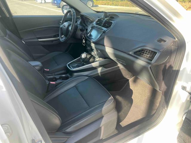 Ford Escort 2016 #10 Ford Escort 2016 car image #10