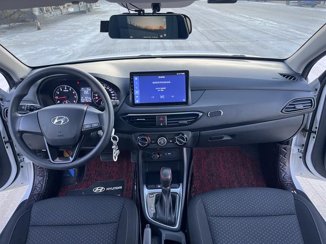 Hyundai Elantra HD 2020 car image #10