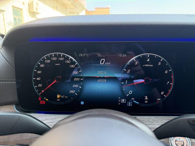 Mercedes-Benz E Class 2020 car image #10