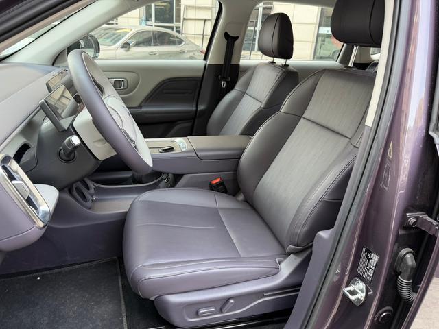 零跑汽车 零跑B10 2025 汽车图片 #10