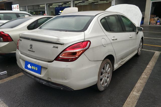 Peugeot 308 2015 car image #10