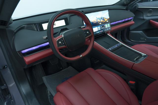 Exceed Stellar Era ES 2025 #10 Exceed Stellar Era ES 2025 صورة سيارة #10