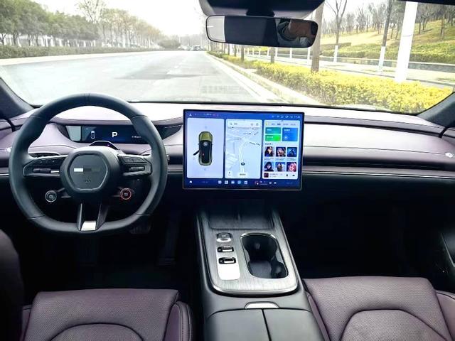 MI 2025 #10 MI 2025 car image #10