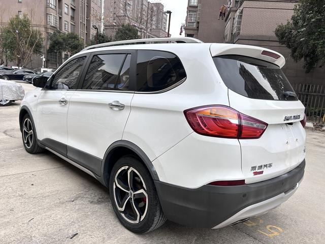SWM斯威汽车 SWM斯威X7 2017 汽车图片 #10