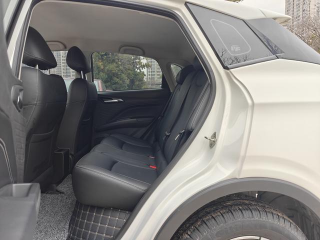 Neta V 2021 изображение автомобиля #10