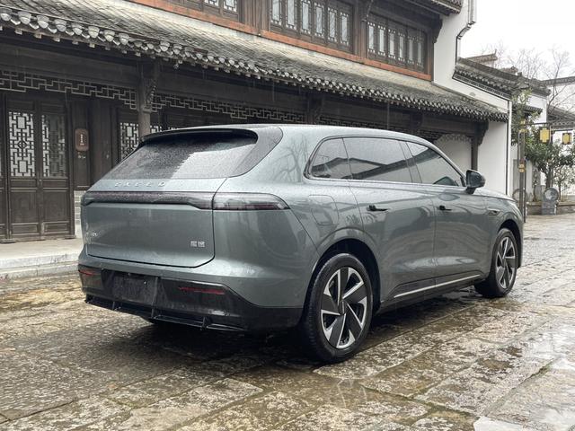 Exceed Stellar Era ET 2024 car image #10