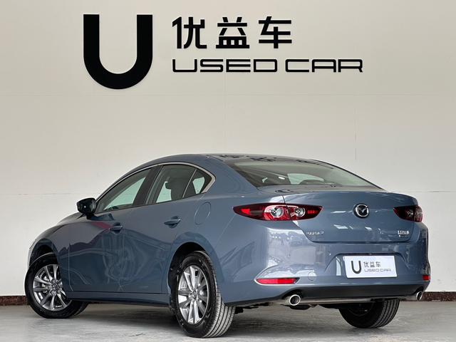 Mazda 3 Axela 2024 car image #10