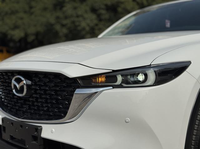 Mazda CX-5 2023 car image #10