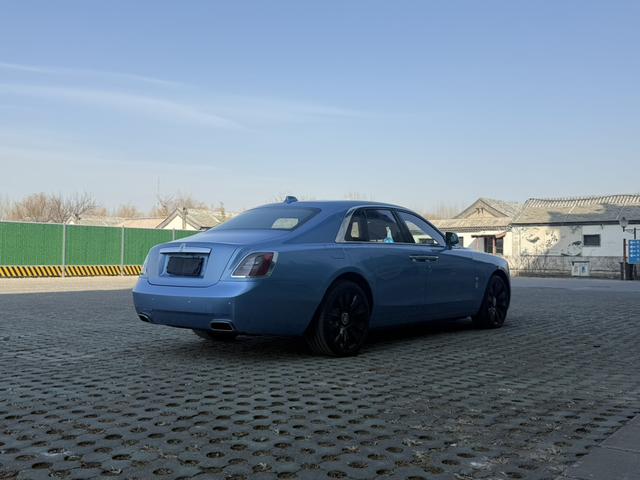 劳斯莱斯 古思特 2023 汽车图片 #10