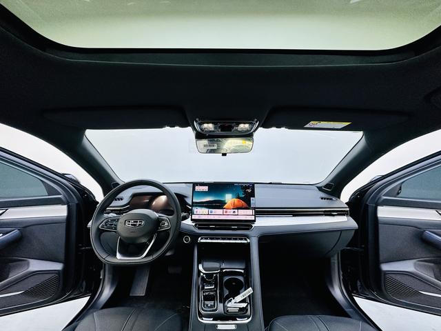 GEELY Preface 2026 #10 GEELY Preface 2026 car image #10