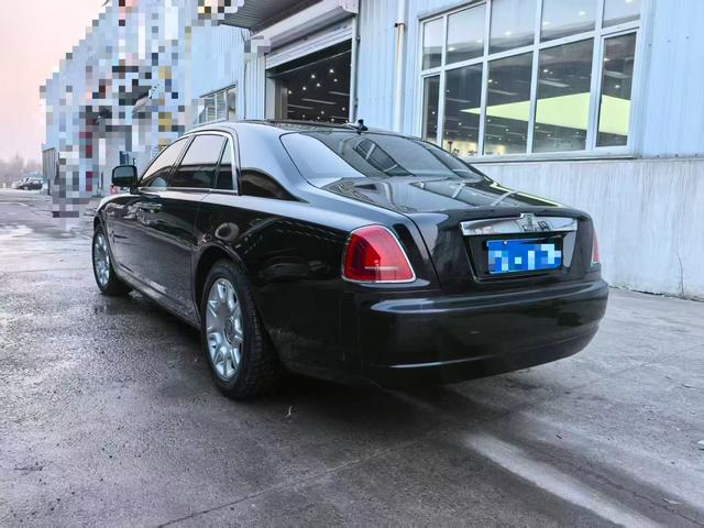 劳斯莱斯 古思特 2010 #10 劳斯莱斯 古思特 2010 汽车图片 #10