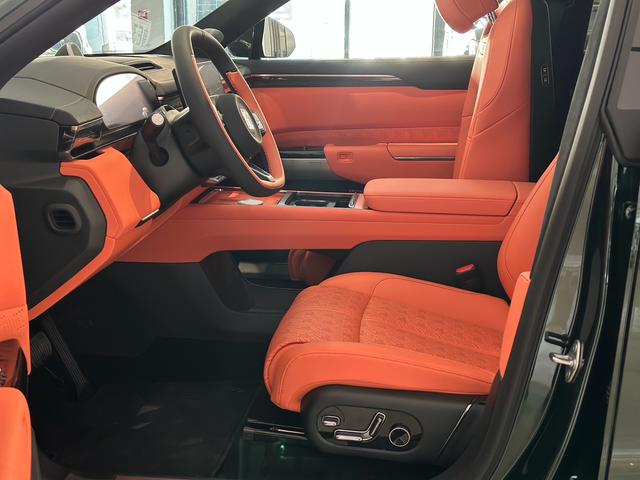 极氪 极氪7X 2026 汽车图片 #10