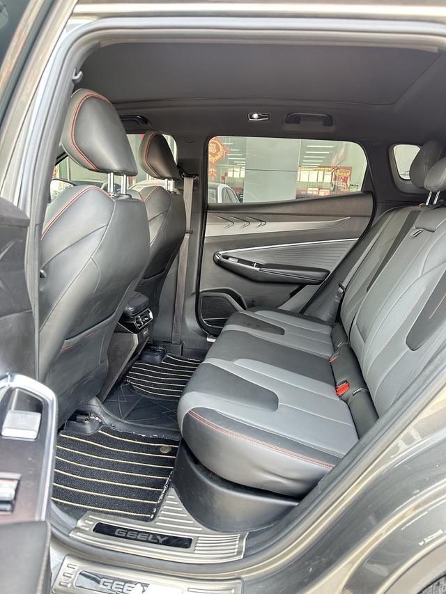 GEELY Boyue 2023 immagine di auto #10