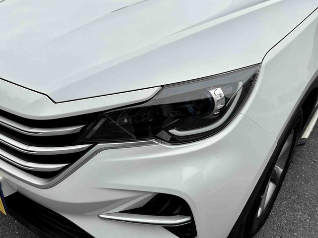 X70M 2020 car image #10