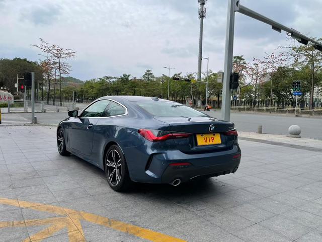 BMW 4 Series 2024 car image #10