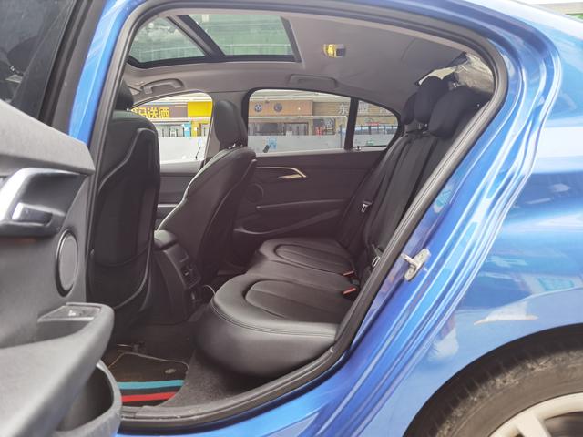 BMW 1 Series 2018 car image #10