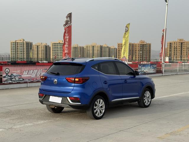 MG ZS 2017 #10 MG ZS 2017 car image #10