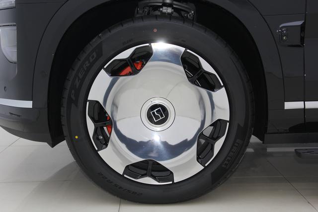 极氪 极氪9X 2026 汽车图片 #10