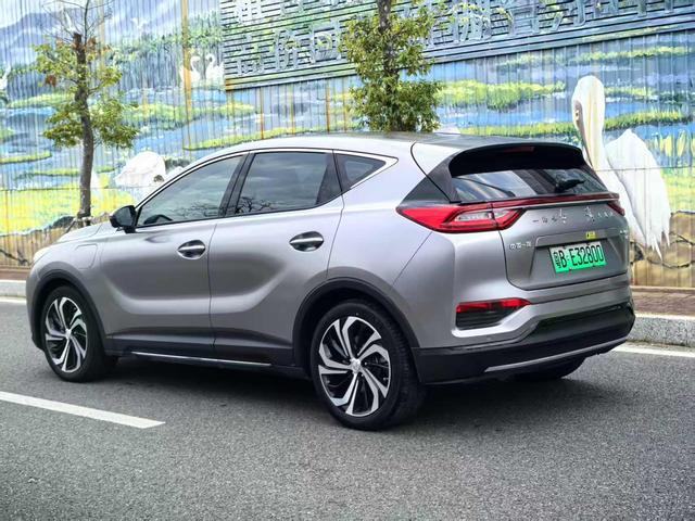 HongQi E-HS3 2019 imagen de coche #10