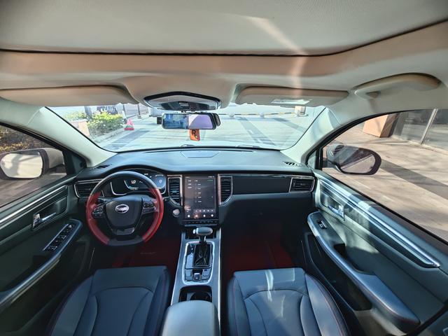 SWM G05 2021 image de voiture #10