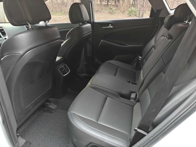 Hyundai Tucson 2016 car image #10