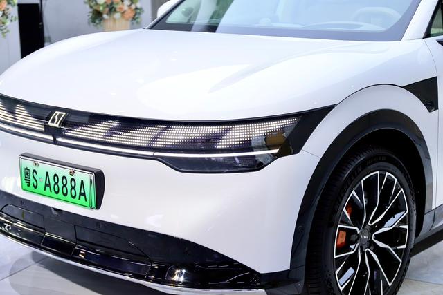 极氪 极氪7X 2024 汽车图片 #10