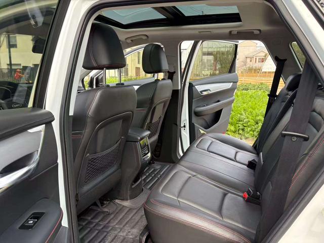 SWM G01 2019 image de voiture #10