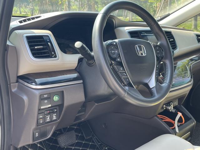 Honda ODYSSEY 2015 car image #10