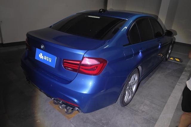 BMW 3 Series 2017 car image #10