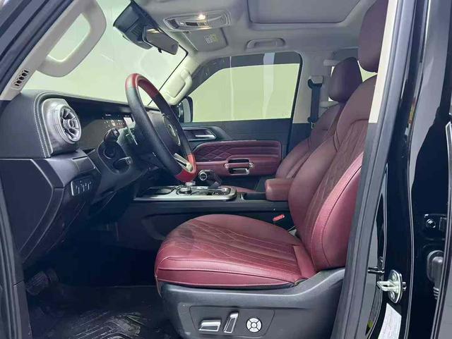 Tank 300 2024 immagine di auto #10