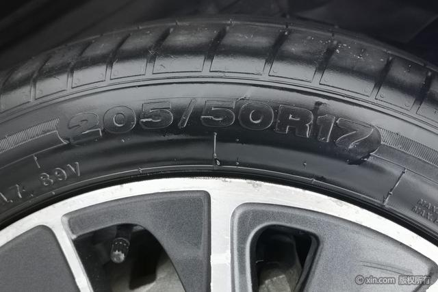 Suzuki S-Cross 2014 صورة سيارة #10