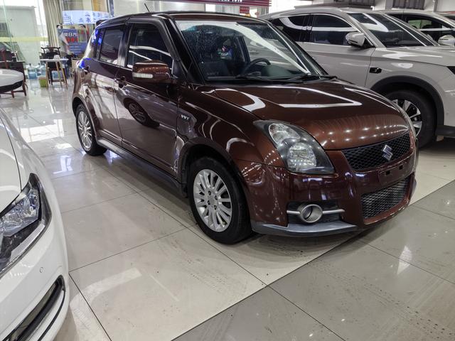 铃木 雨燕 2011 汽车图片 #10