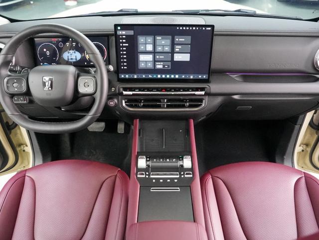 Tank 300 2025 immagine di auto #10