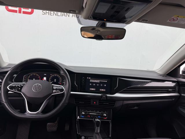 Volkswagen Passat 2023 car image #10