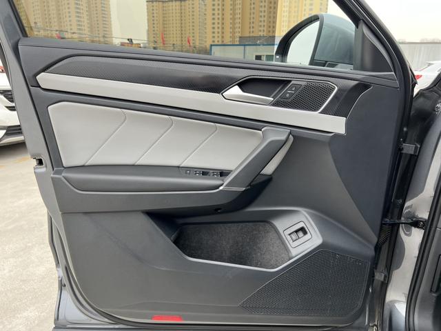 Volkswagen Tayron 2023 car image #10