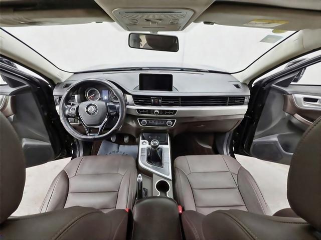 Forthing JOYEAR X5 2017 car image #10