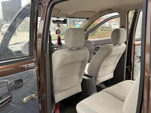 Wuling Hongguang 2016 car image #10