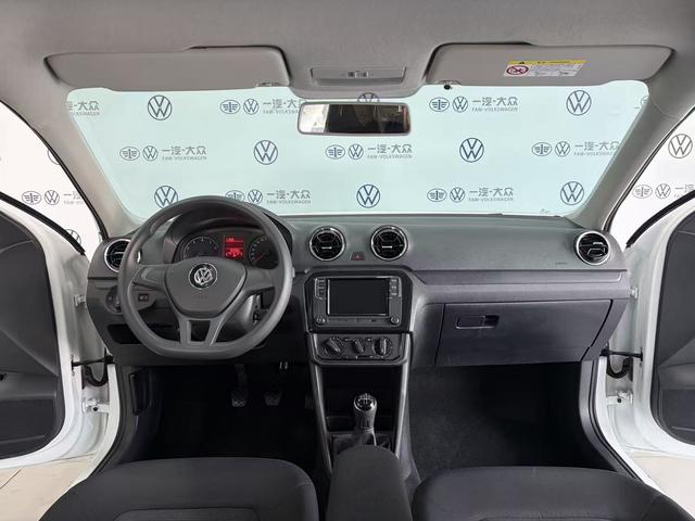 Volkswagen Jetta 2018 immagine di auto #10