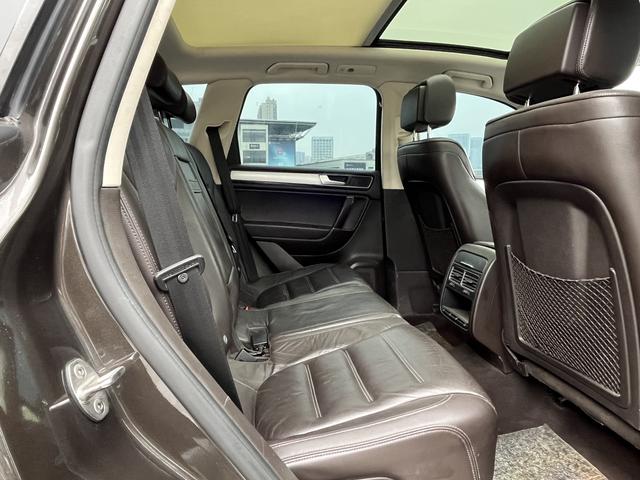 Volkswagen Touareg 2017 immagine di auto #10